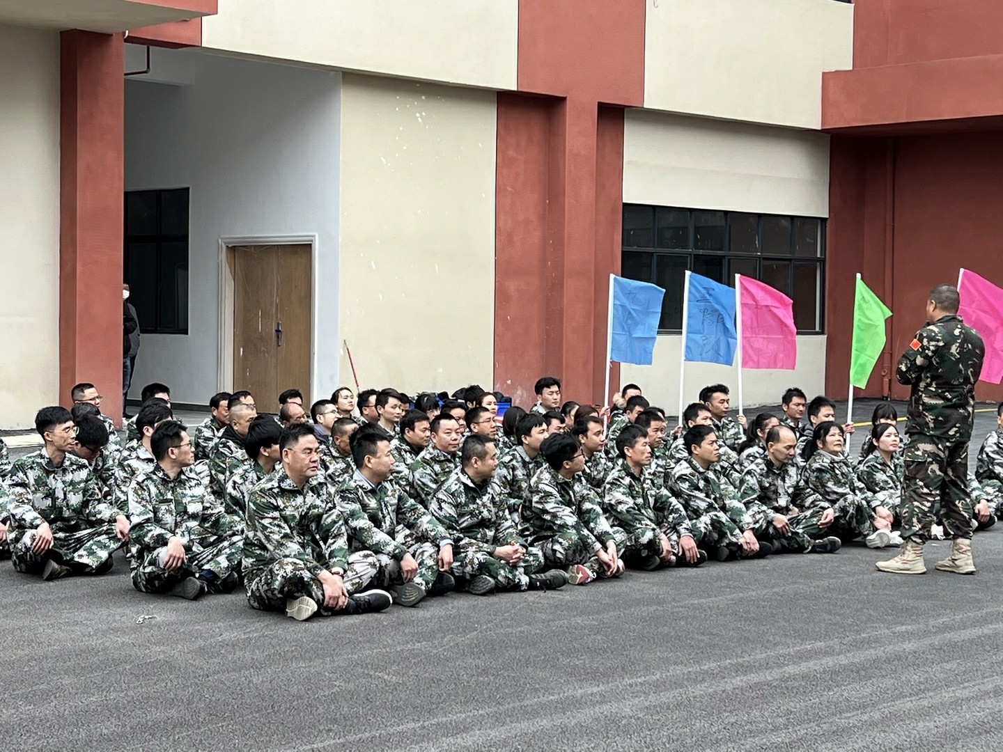 團(tuán)隊(duì)風(fēng)采